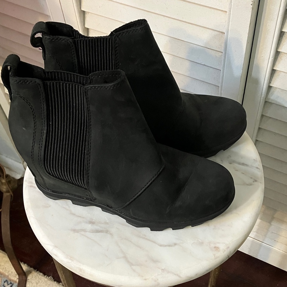 Sorel Black LeatherAnkle Boots - Picture 2 of 9